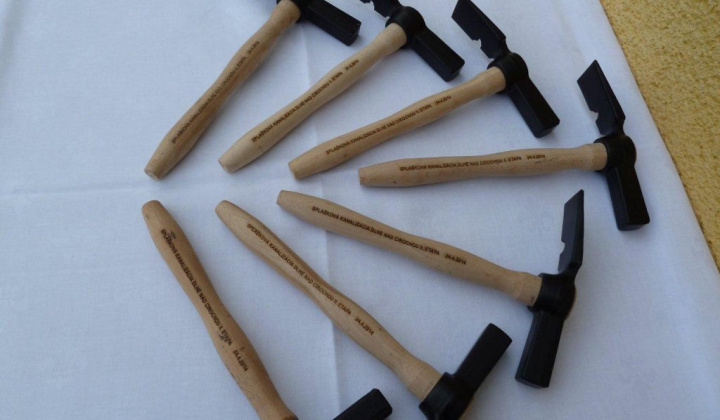 8. fotografia fotogalérie Švajčiarske projekty / Slávnostné zahájenie stavby - foto